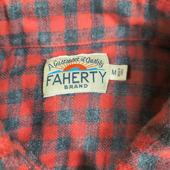 Faherty Flannel Shirt Mens Medium Red Gray Button Up Gingham Check  Cotton - Picture 5 of 12